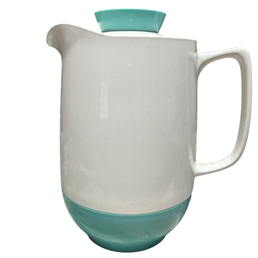 Vintage Vacron Bopp Decker plastic pitcher